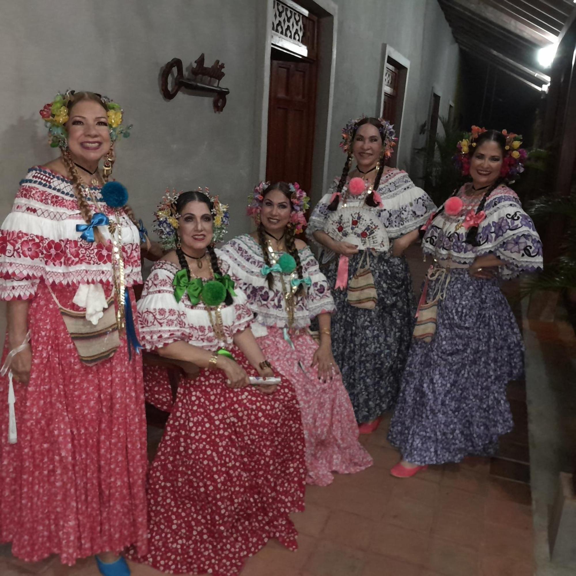 Hostel Kimmell / Hostal Familiar La Casita De Los Kimmell Лас Таблас Екстериор снимка